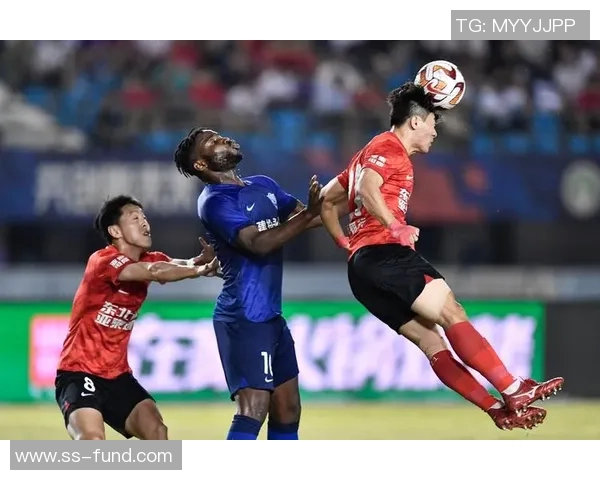 长春亚泰足球队奋勇拼搏展现团队精神助力中国足球崛起之路